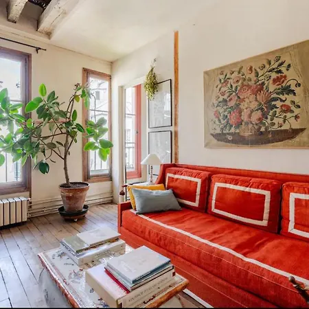 Atelier D Artiste En Plein Coeur Du Marais 아파트