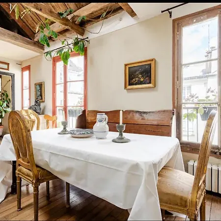 Atelier D Artiste En Plein Coeur Du Marais 아파트